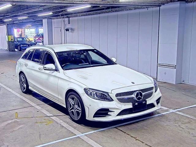 380 Mercedes benz C class wagon 205277 2018 г. (ZIP Osaka)